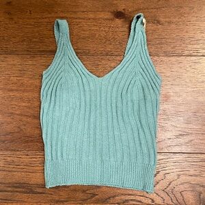 Ribbed Crop